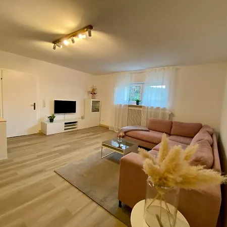 Familienwohnung Im Hochwald Naehe Trier Und Mosel Ruhig Und Naturnah 아파트 *