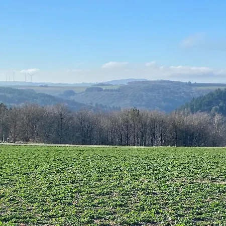 Apartment Familienwohnung Im Hochwald Naehe Trier Und Mosel Ruhig Und Naturnah *