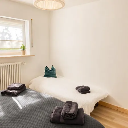 Familienwohnung Im Hochwald Naehe Trier Und Mosel Ruhig Und Naturnah 아파트 *